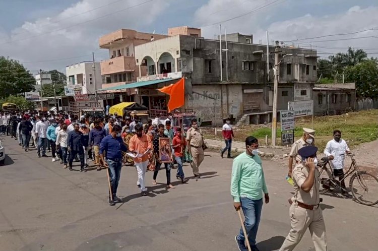 शिवप्रहार न्यूज- बेलापूर लव जिहाद प्रकरणातील हिंदू मुलगी धुळ्याला मिळाली;शिवप्रहार प्रतिष्ठान च्या प्रयत्नांना यश...