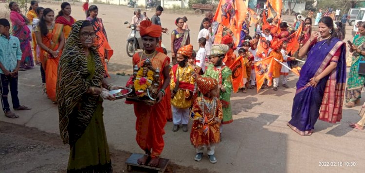 शिवप्रहार न्यूज- न्यू लोटस प्री प्रायमरी इंग्लिश स्कुल येथे चिमुकल्यांनी साजरी केली शिवजयंती.